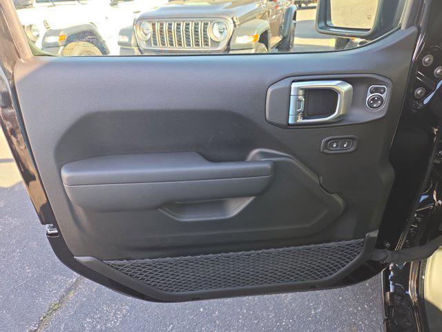 new 2026 Jeep Wrangler car, priced at $46,999