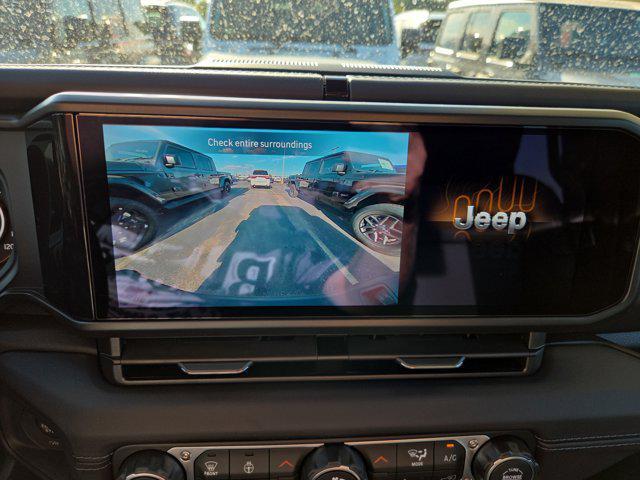 new 2025 Jeep Gladiator car, priced at $41,999