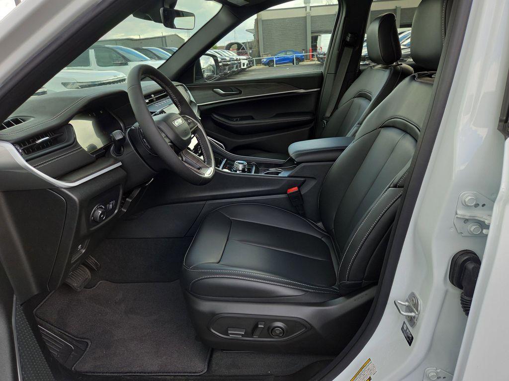 new 2026 Jeep Grand Cherokee L car, priced at $51,635