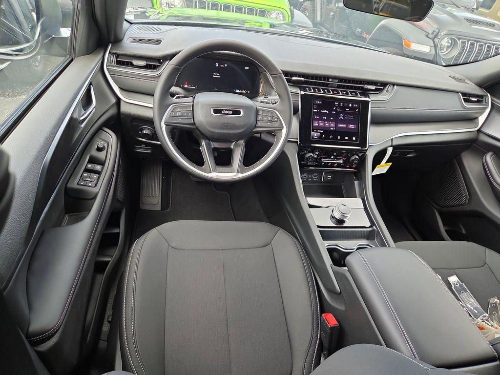 new 2026 Jeep Grand Cherokee car, priced at $38,730