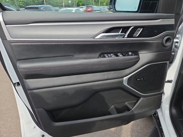 new 2026 Jeep Grand Wagoneer car, priced at $76,850