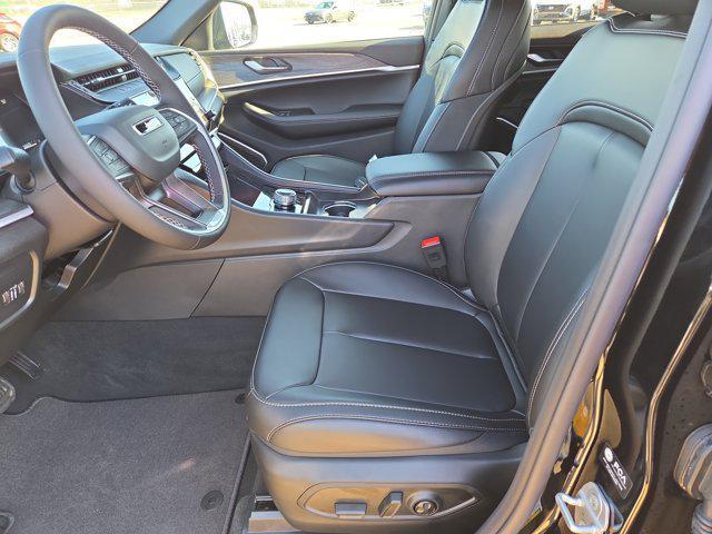 new 2026 Jeep Grand Cherokee car, priced at $47,305