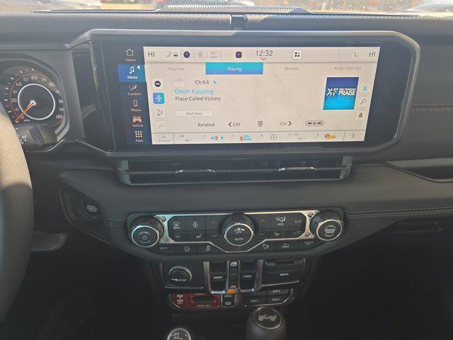 new 2026 Jeep Wrangler car, priced at $59,999