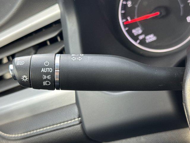 used 2023 GMC Acadia car, priced at $25,992