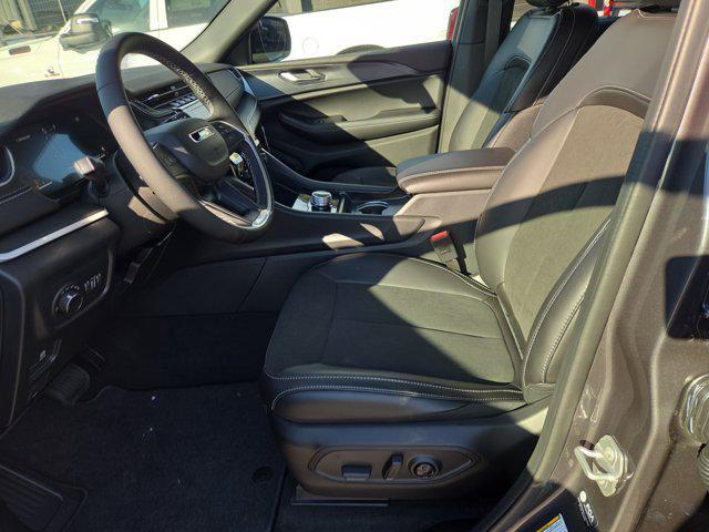 new 2025 Jeep Grand Cherokee L car, priced at $41,799