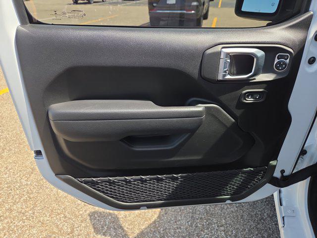 used 2022 Jeep Wrangler Unlimited car, priced at $28,495