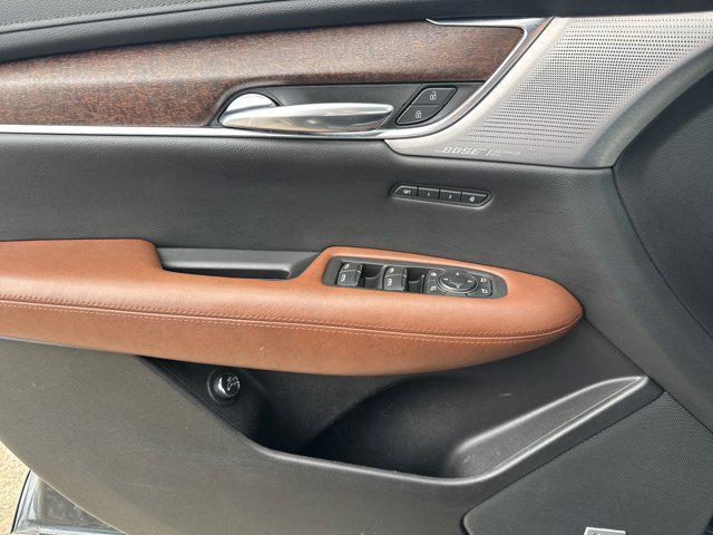 used 2021 Cadillac XT5 car, priced at $23,991