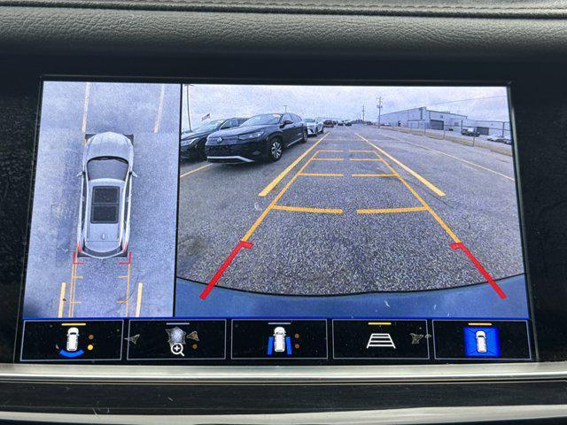 used 2021 Cadillac XT5 car, priced at $23,991