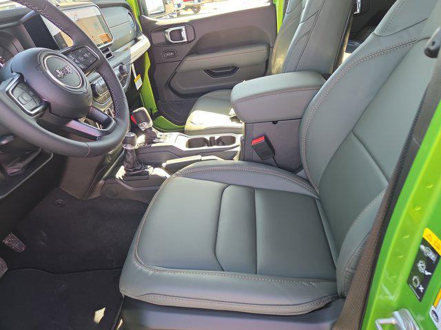 new 2026 Jeep Gladiator car, priced at $61,515