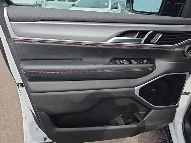 new 2026 Jeep Grand Wagoneer L car, priced at $82,010