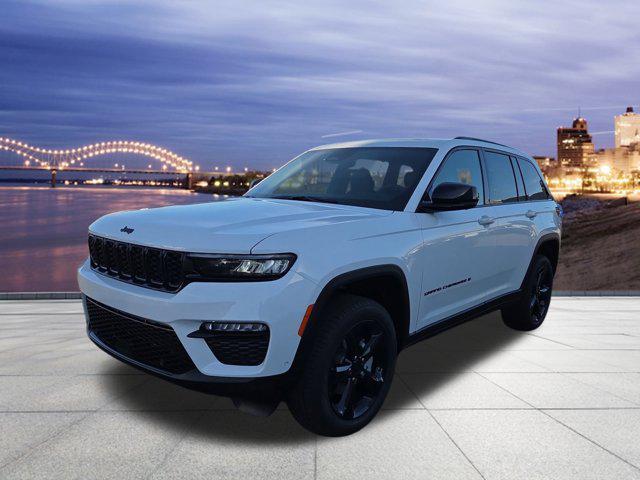new 2025 Jeep Grand Cherokee car, priced at $45,749
