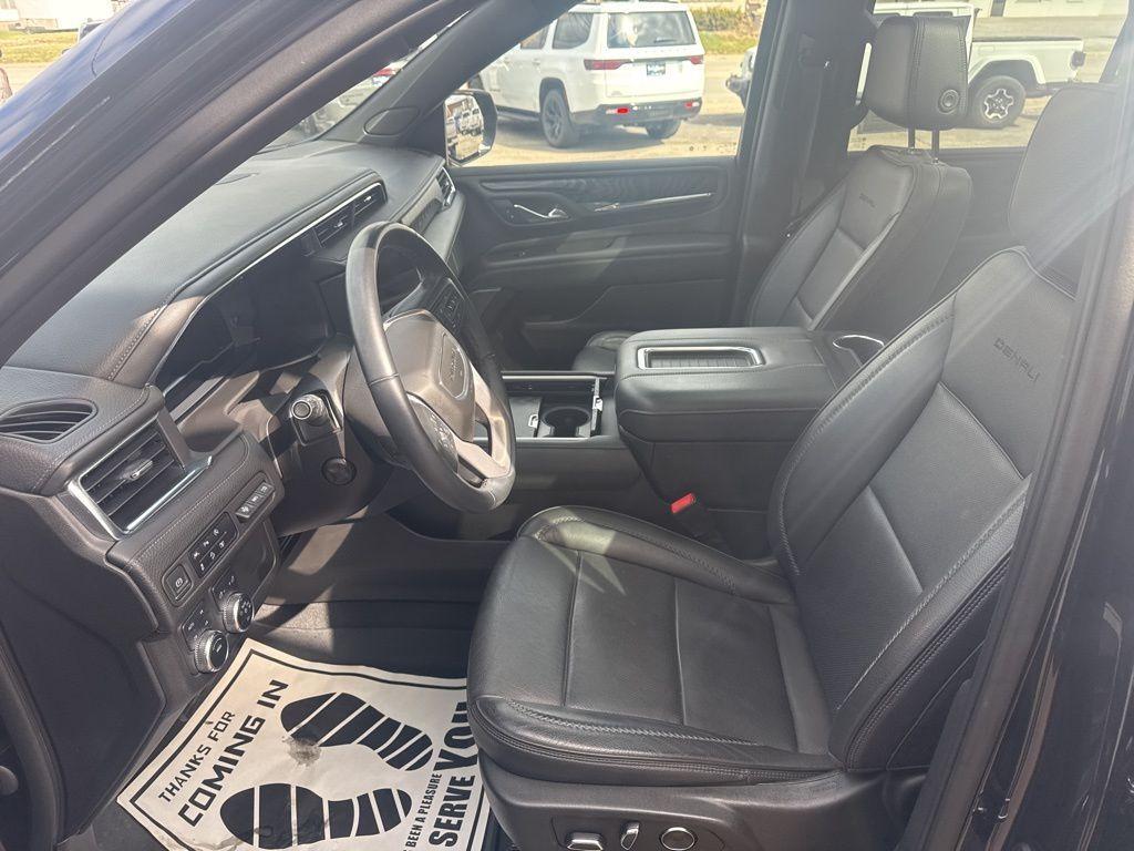 used 2023 GMC Yukon car, priced at $65,995