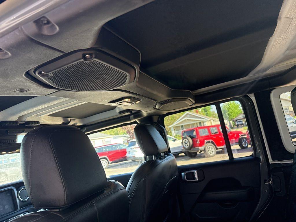 used 2019 Jeep Wrangler Unlimited car, priced at $30,995