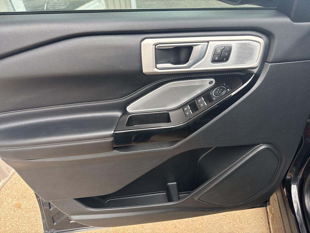 used 2021 Ford Explorer car, priced at $33,995