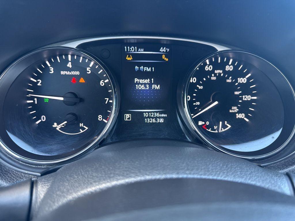 used 2014 Nissan Rogue car, priced at $12,995