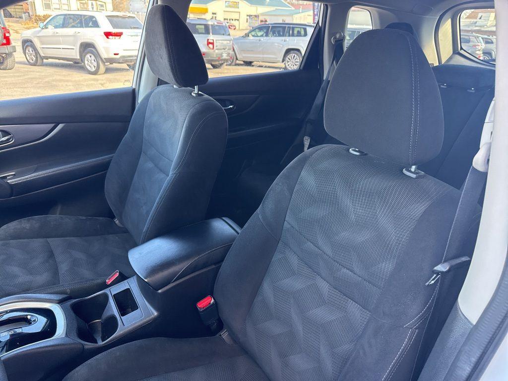 used 2014 Nissan Rogue car, priced at $12,995