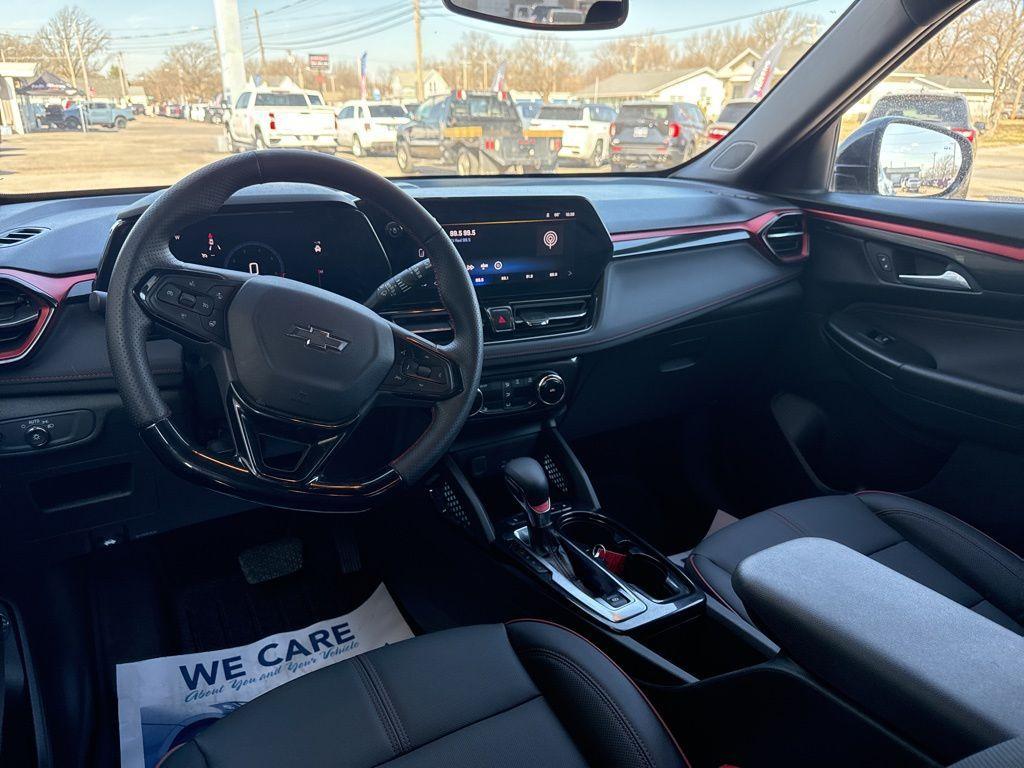 used 2025 Chevrolet TrailBlazer car, priced at $26,995