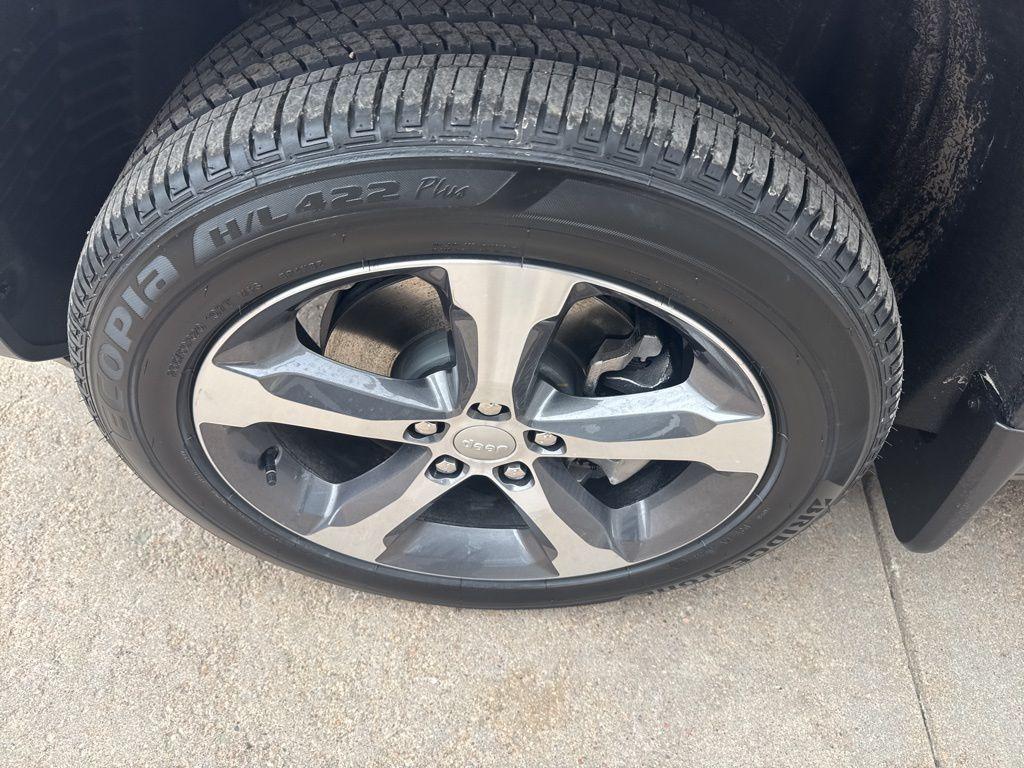 new 2026 Jeep Grand Cherokee L car, priced at $55,080