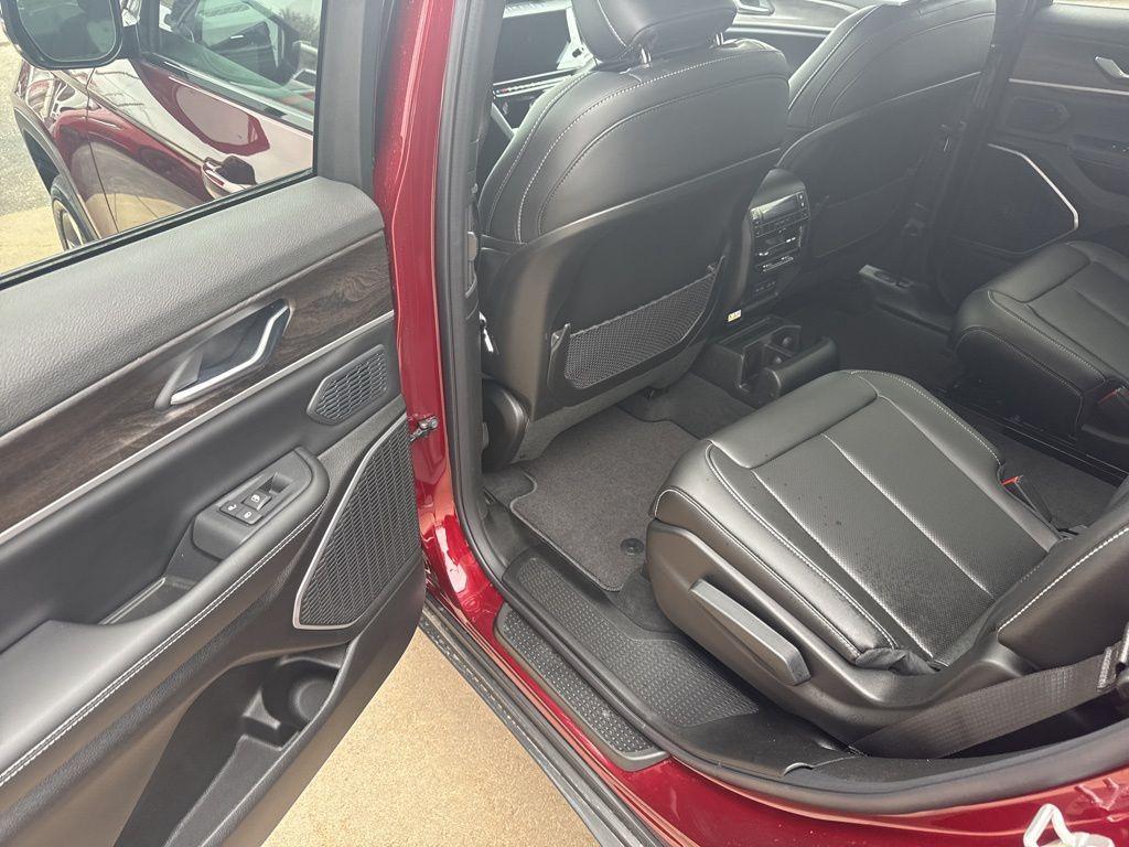 new 2026 Jeep Grand Cherokee L car, priced at $55,080