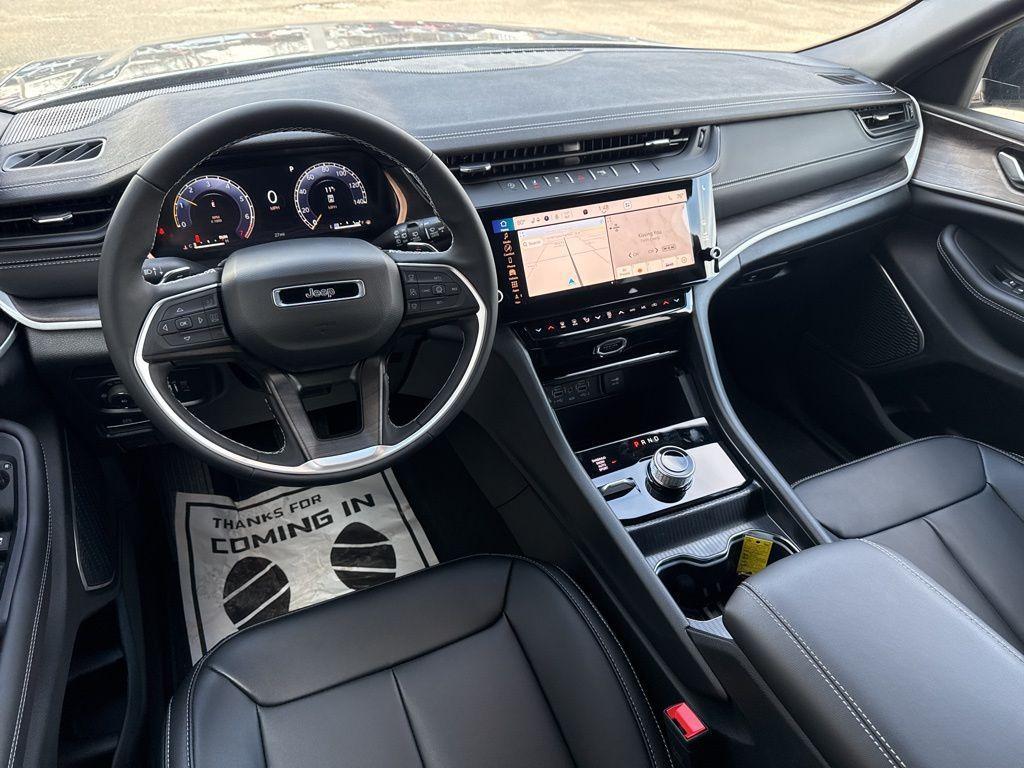 new 2026 Jeep Grand Cherokee car, priced at $50,805