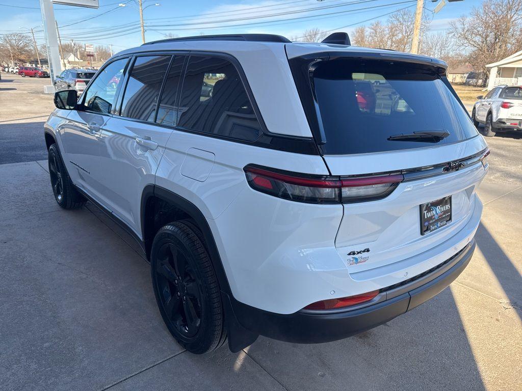 new 2026 Jeep Grand Cherokee car, priced at $50,735