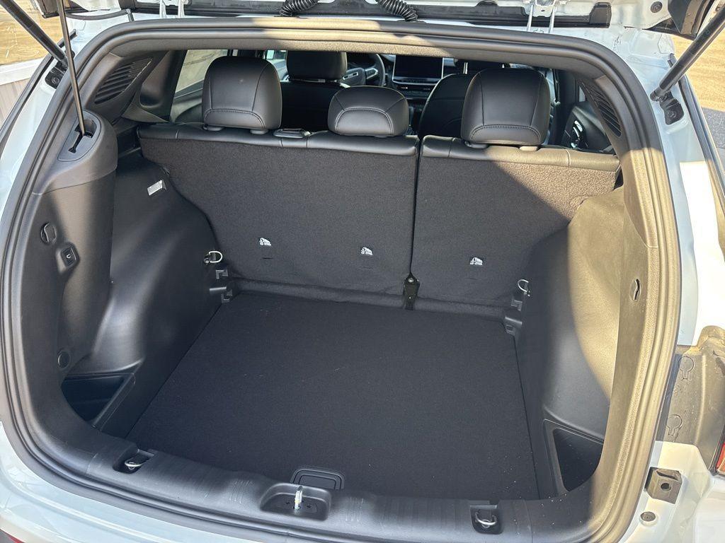 new 2026 Jeep Compass car, priced at $32,538