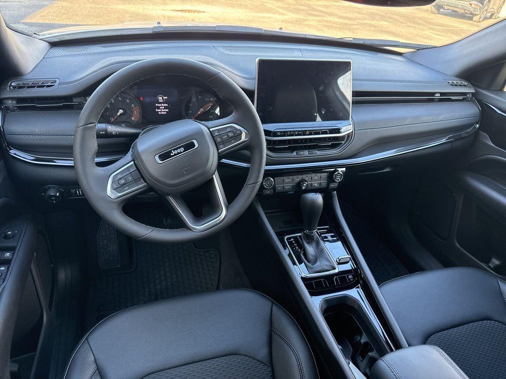 new 2026 Jeep Compass car, priced at $32,538