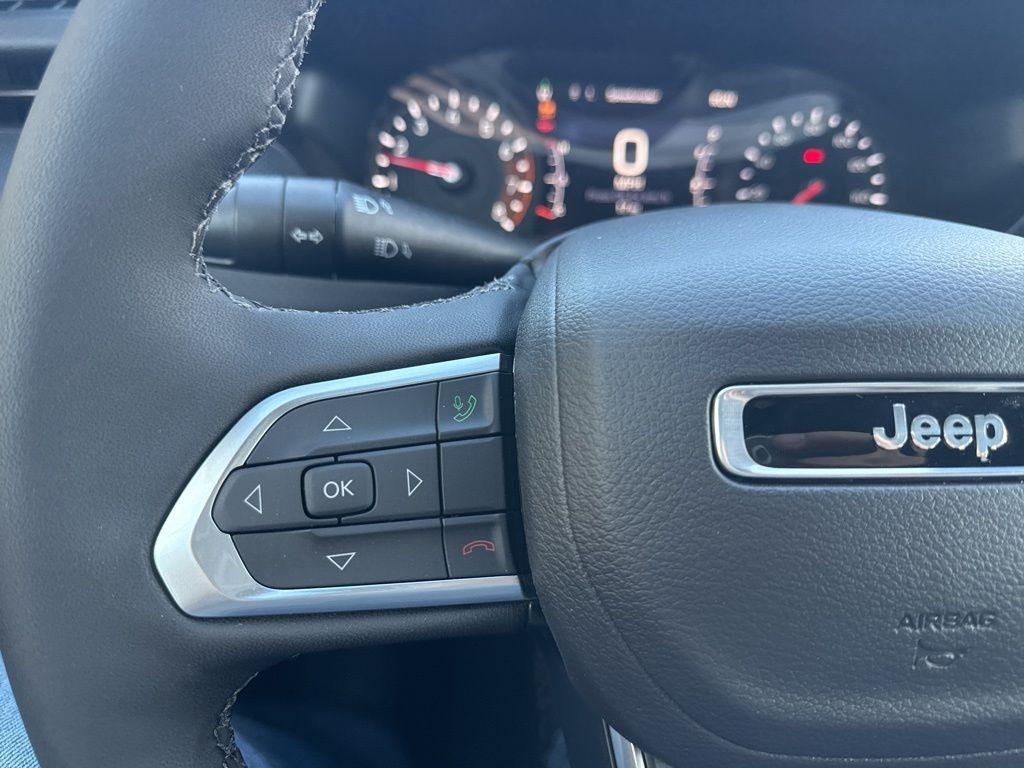 new 2026 Jeep Compass car, priced at $32,538