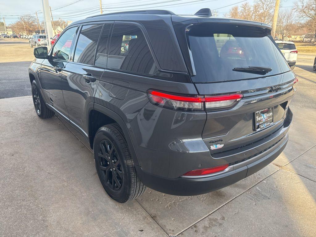 new 2026 Jeep Grand Cherokee car, priced at $48,250