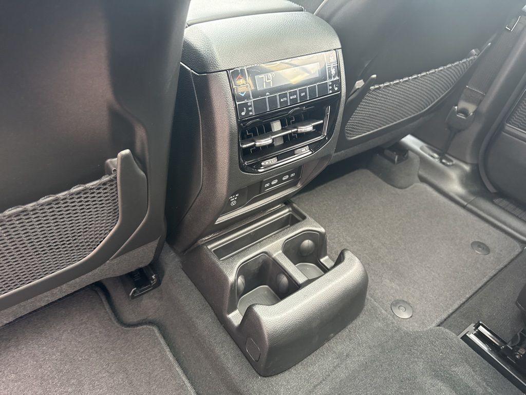 new 2026 Jeep Grand Cherokee L car, priced at $49,494