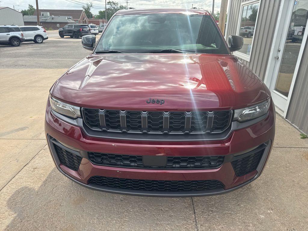 new 2026 Jeep Grand Cherokee L car, priced at $49,494