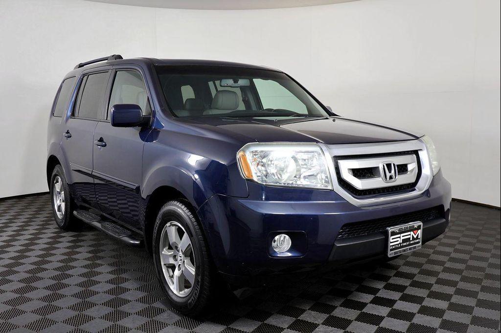 used 2011 Honda Pilot car, priced at $11,998