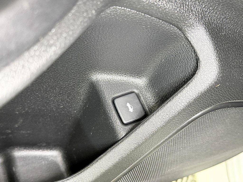 used 2020 Honda Civic Si car, priced at $21,800