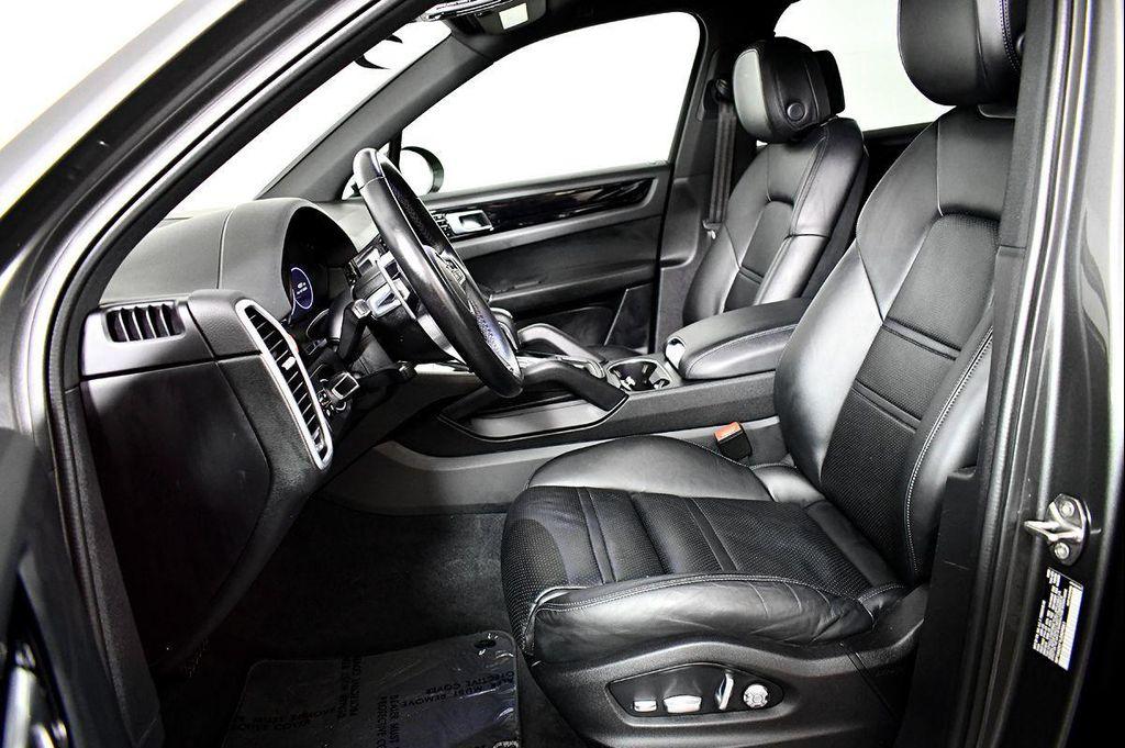 used 2020 Porsche Cayenne car, priced at $34,995