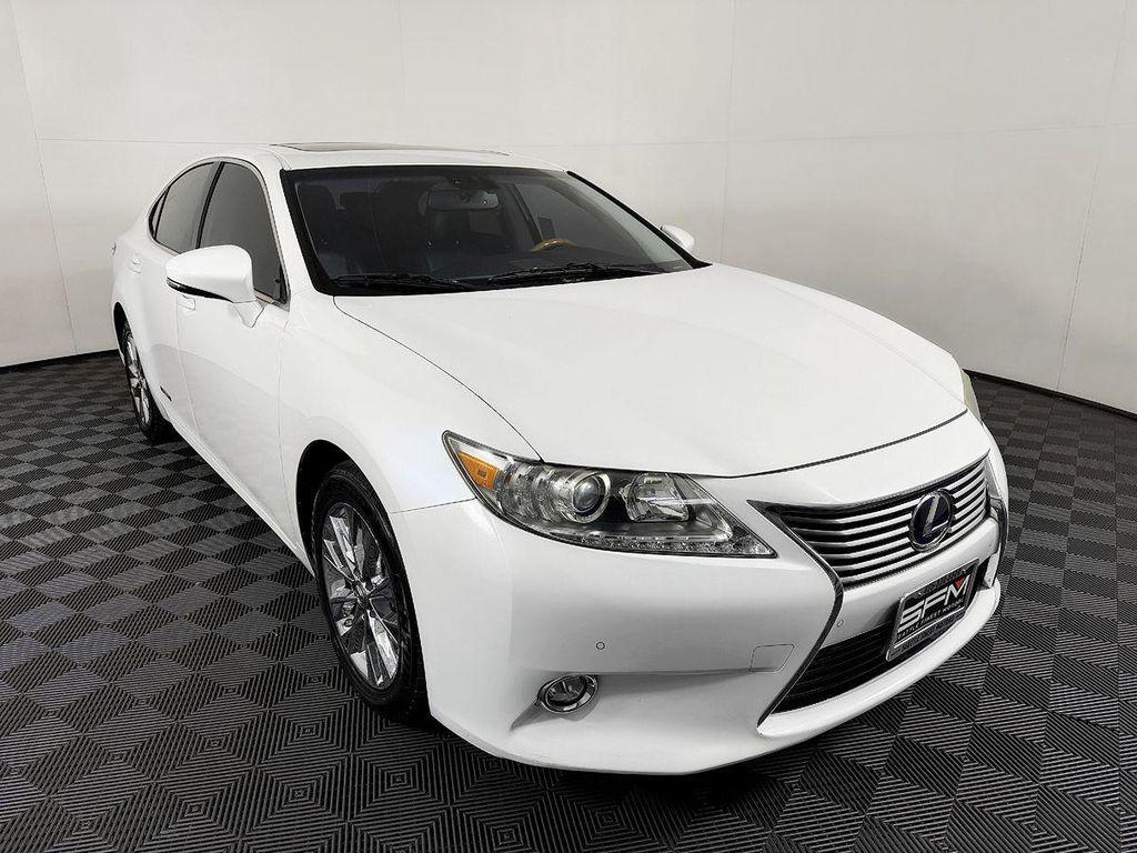 used 2014 Lexus ES 300h car, priced at $16,750