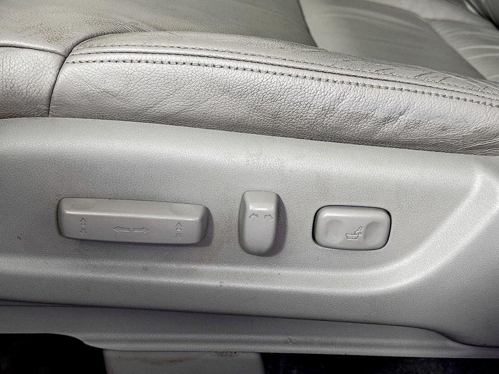 used 2013 Honda CR-V car, priced at $15,500