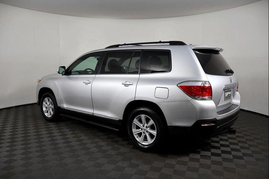 used 2011 Toyota Highlander car, priced at $13,998