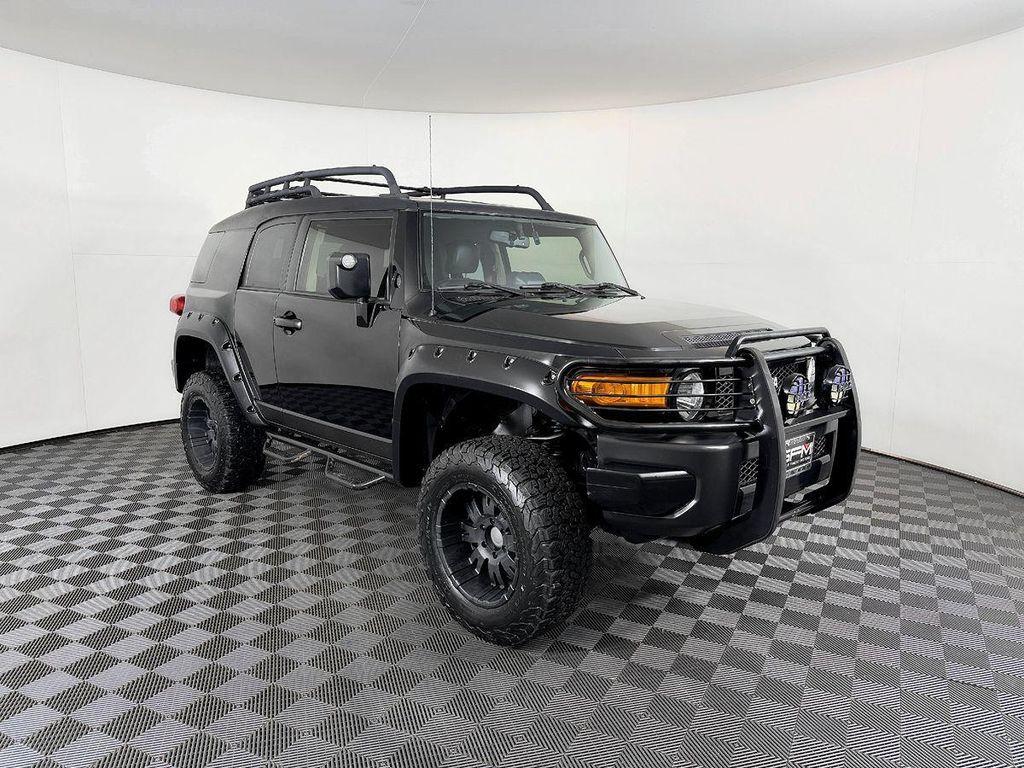 used 2014 Toyota FJ Cruiser car, priced at $28,000