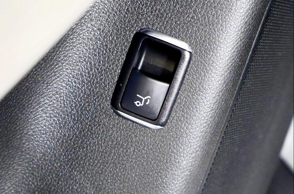 used 2017 Mercedes-Benz GLE 350 car, priced at $20,500