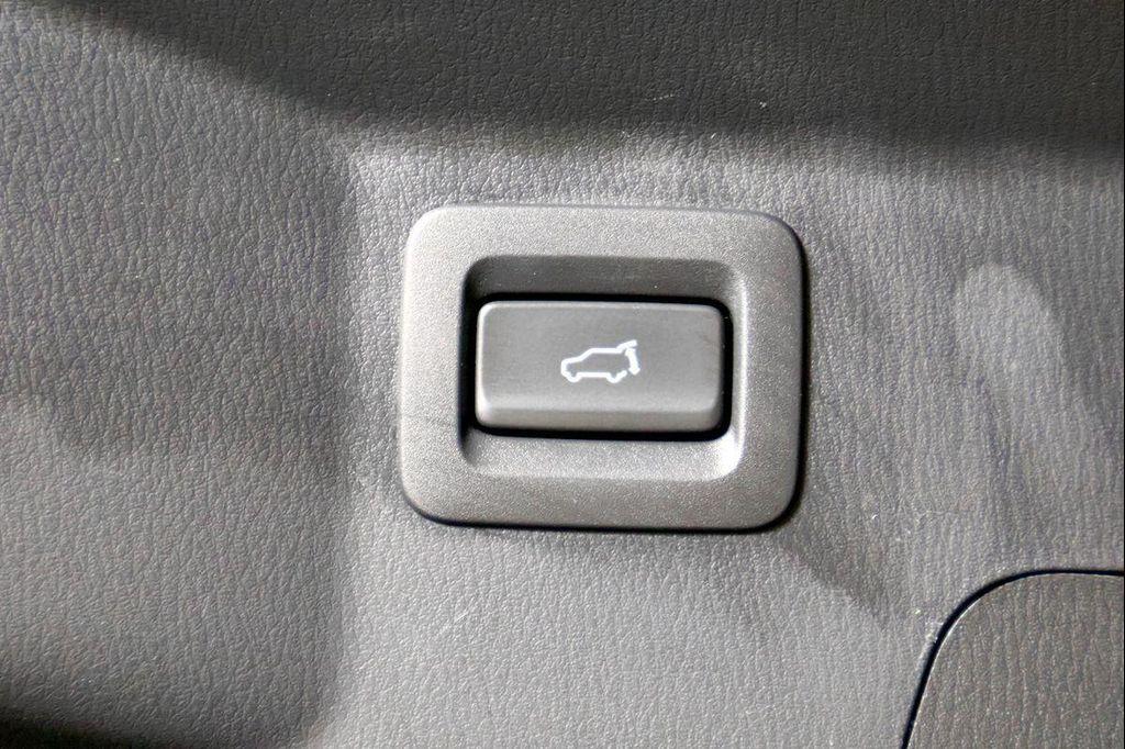 used 2023 Mazda CX-9 car, priced at $29,899