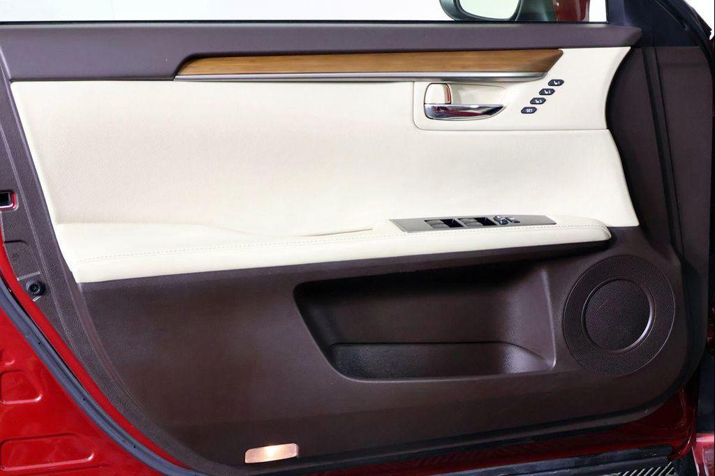 used 2018 Lexus ES 300h car, priced at $25,998