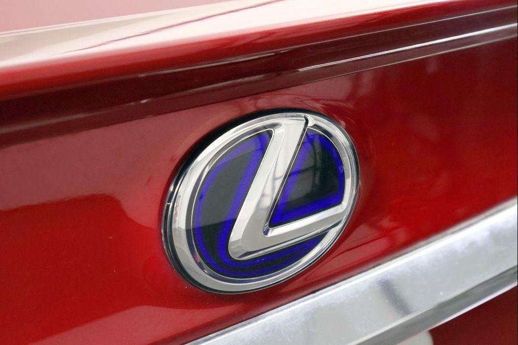 used 2018 Lexus ES 300h car, priced at $25,998