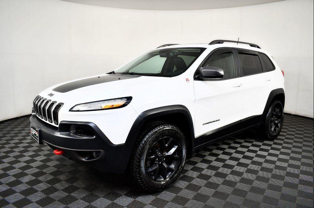 used 2017 Jeep Cherokee car, priced at $12,899