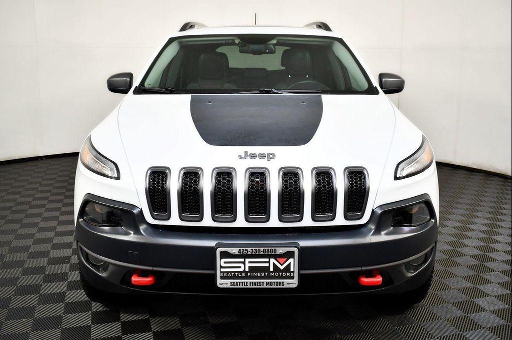 used 2017 Jeep Cherokee car, priced at $12,899