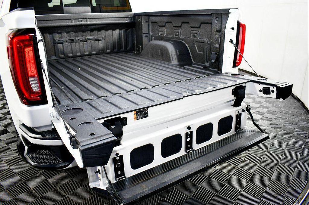 used 2020 GMC Sierra 1500 car, priced at $35,995