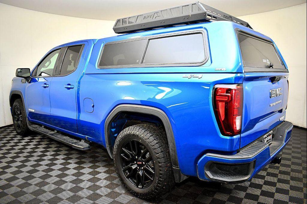 used 2023 GMC Sierra 1500 car, priced at $35,999