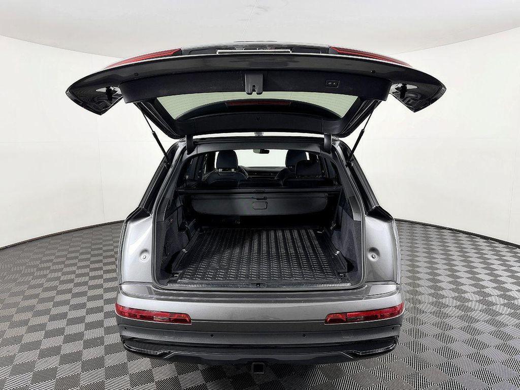 used 2021 Audi Q7 car, priced at $37,750