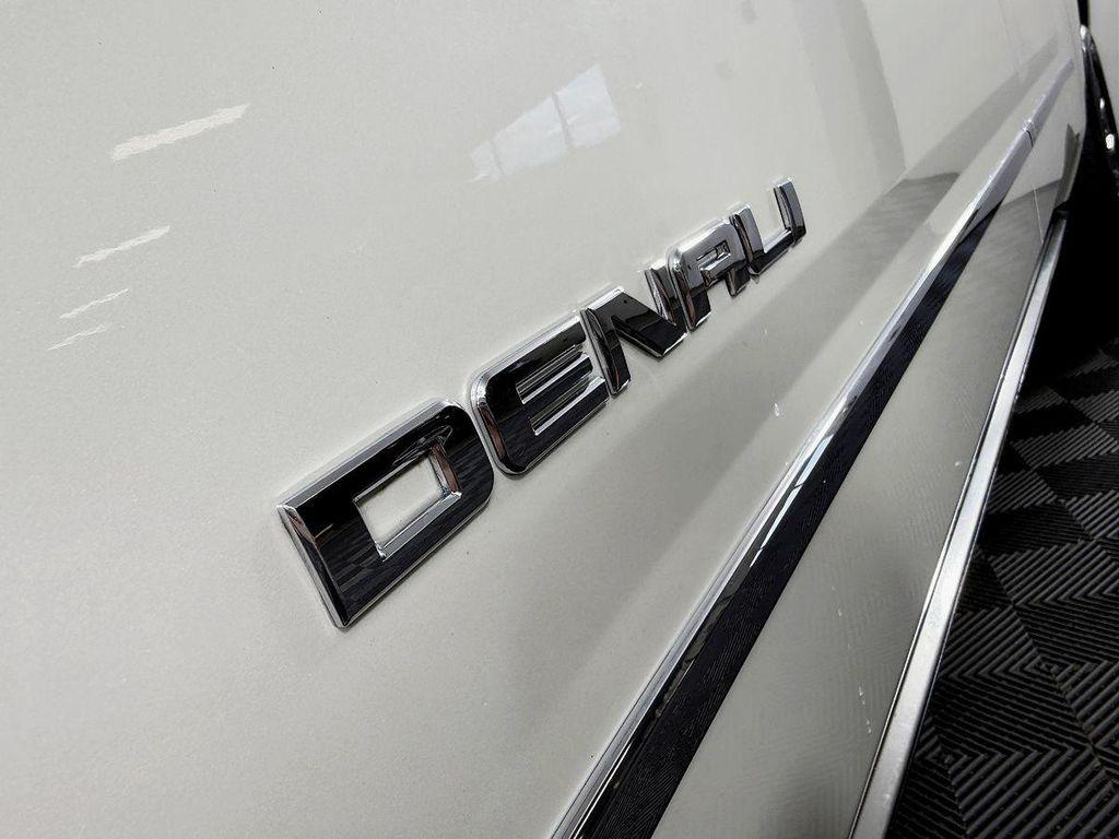 used 2015 GMC Yukon XL car, priced at $16,900