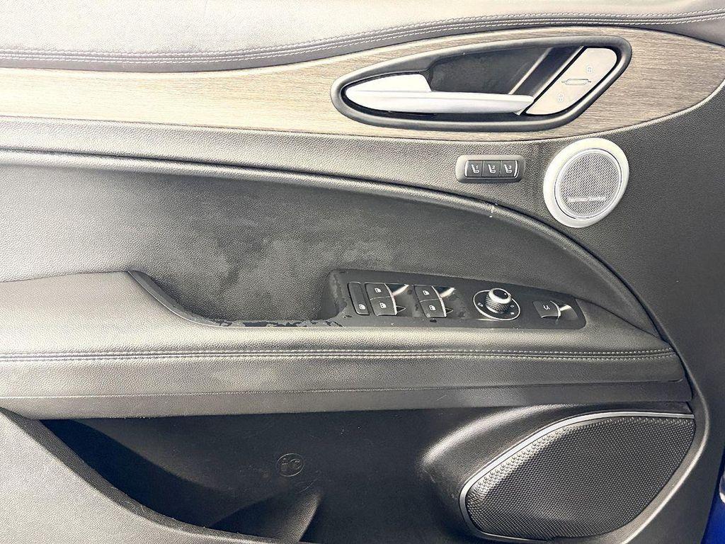 used 2021 Alfa Romeo Stelvio car, priced at $21,250