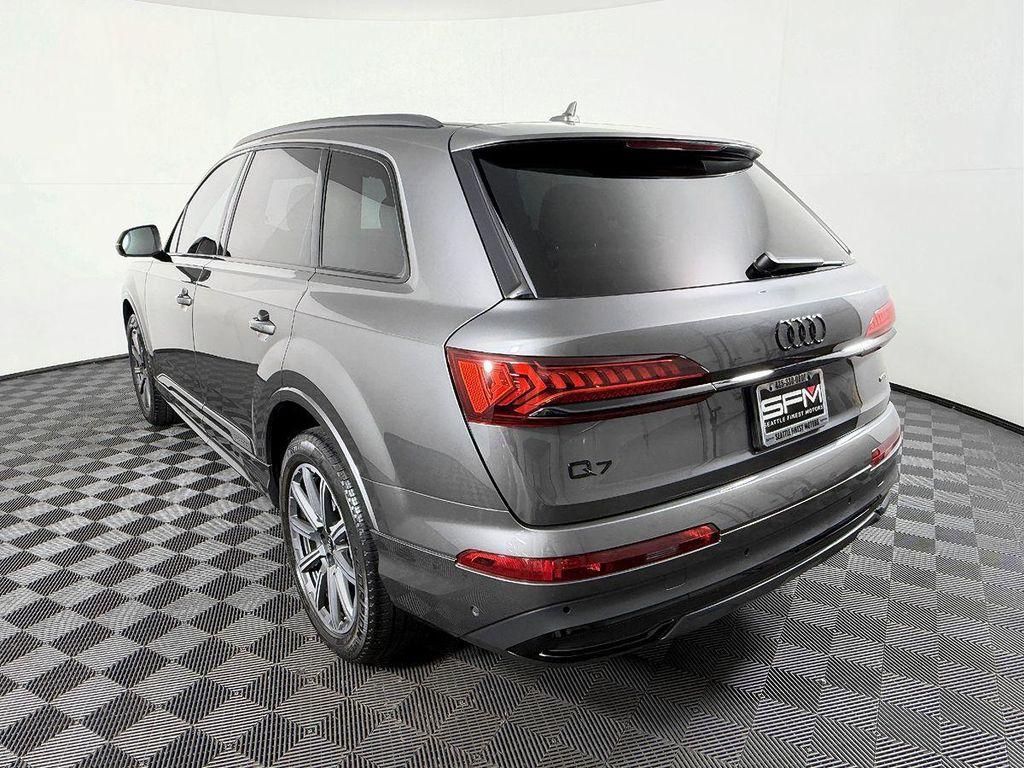 used 2023 Audi Q7 car, priced at $35,999